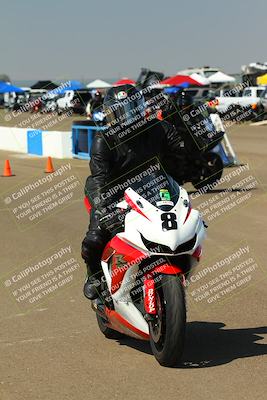 media/Sep-20-2025-TrackDaz (Sat) [[27f0cde673]]/Around the Pits/